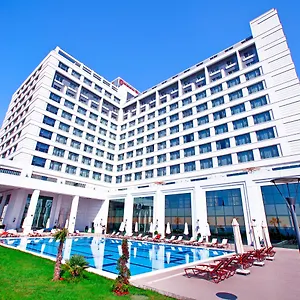 the-green-park-pendik-hotel-convention-center.istanbul-turkeyhotels.com/